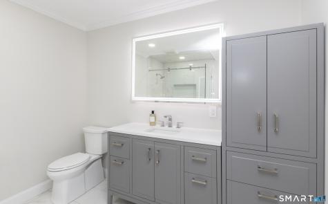 3 Crescent Lane Trumbull CT 06611