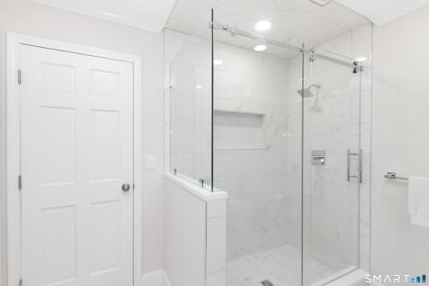 3 Crescent Lane Trumbull CT 06611