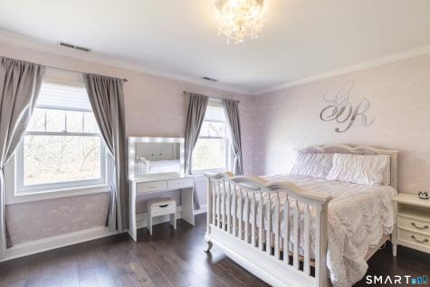 3 Crescent Lane Trumbull CT 06611