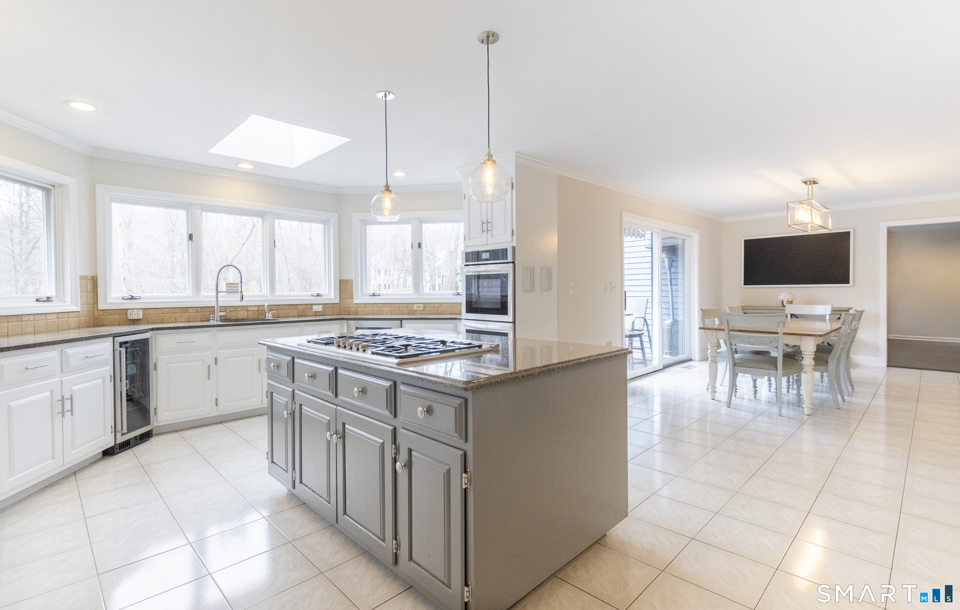 3 Crescent Lane Trumbull CT 06611