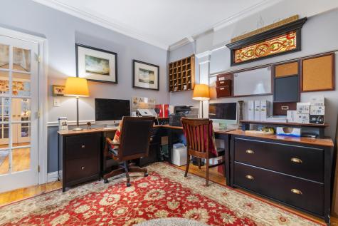 4 Abbey Lane Newtown CT 06470