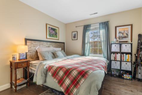 4 Abbey Lane Newtown CT 06470