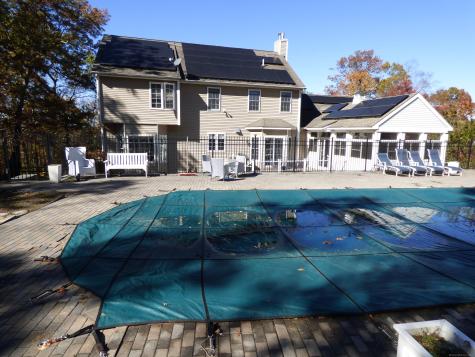 4 Abbey Lane Newtown CT 06470