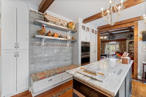 4 Abbey Lane Newtown CT 06470