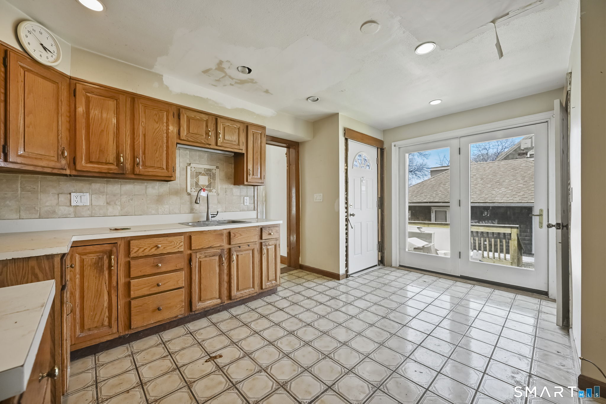 533 Wayne Street Bridgeport CT 06606