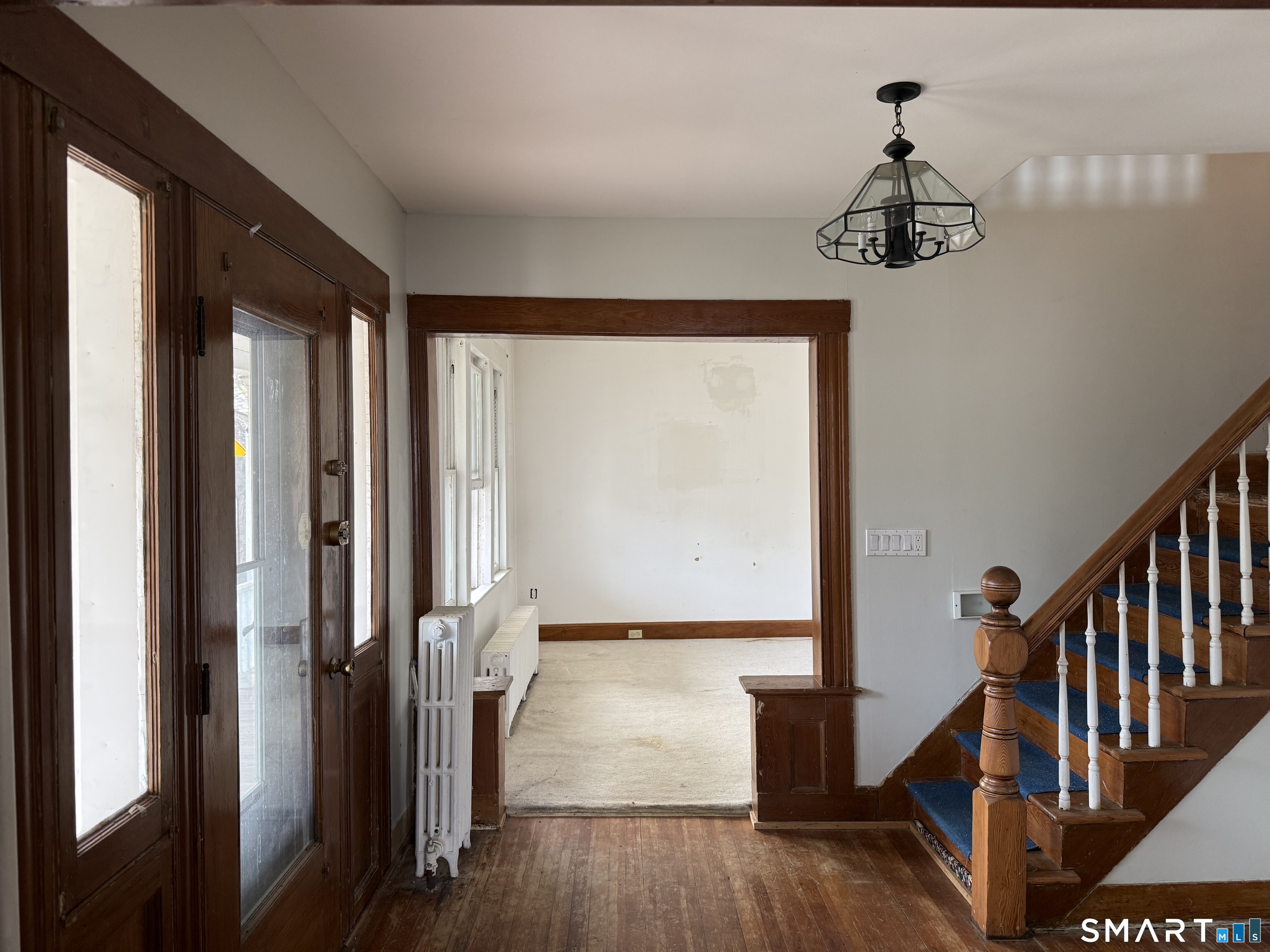 533 Wayne Street Bridgeport CT 06606
