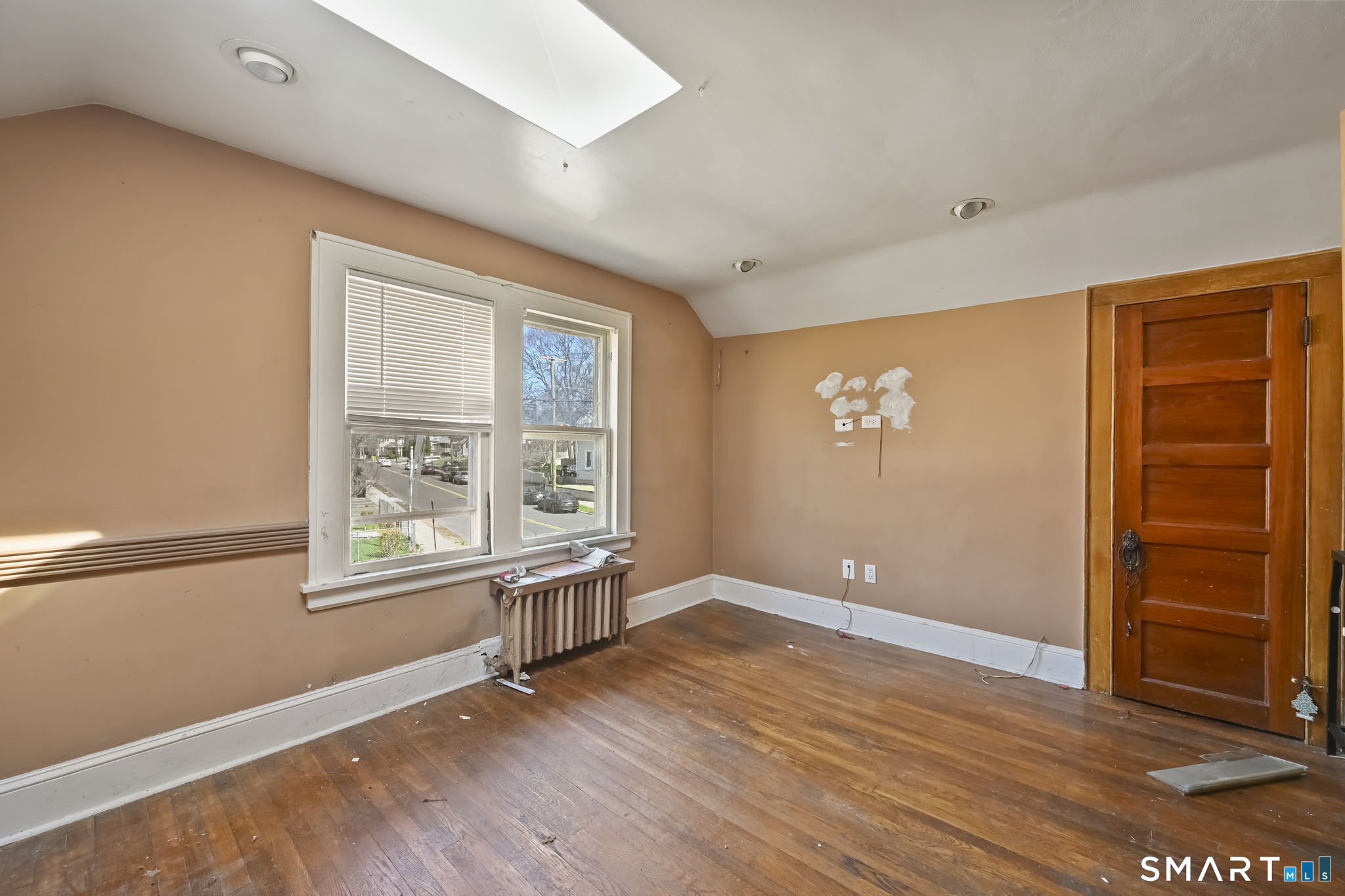 533 Wayne Street Bridgeport CT 06606