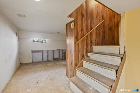 533 Wayne Street Bridgeport CT 06606