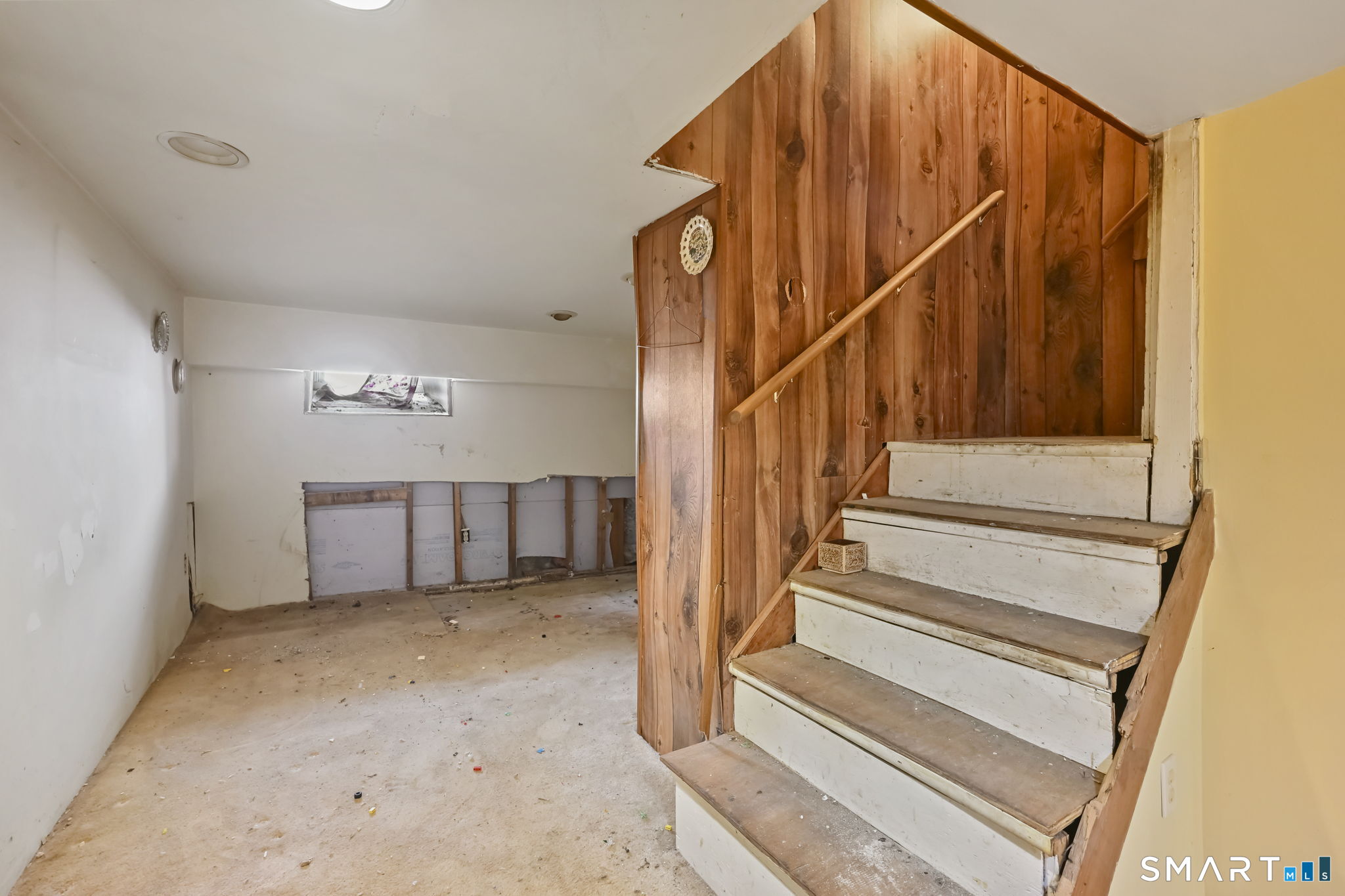533 Wayne Street Bridgeport CT 06606
