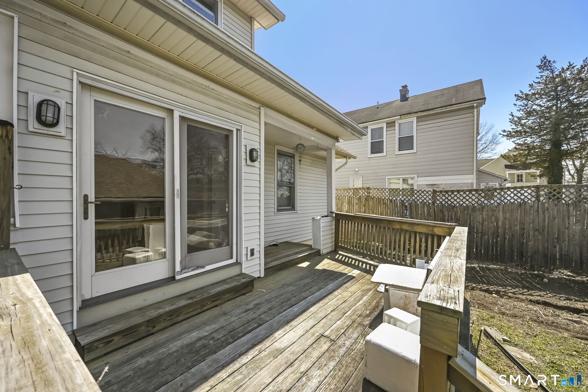 533 Wayne Street Bridgeport CT 06606
