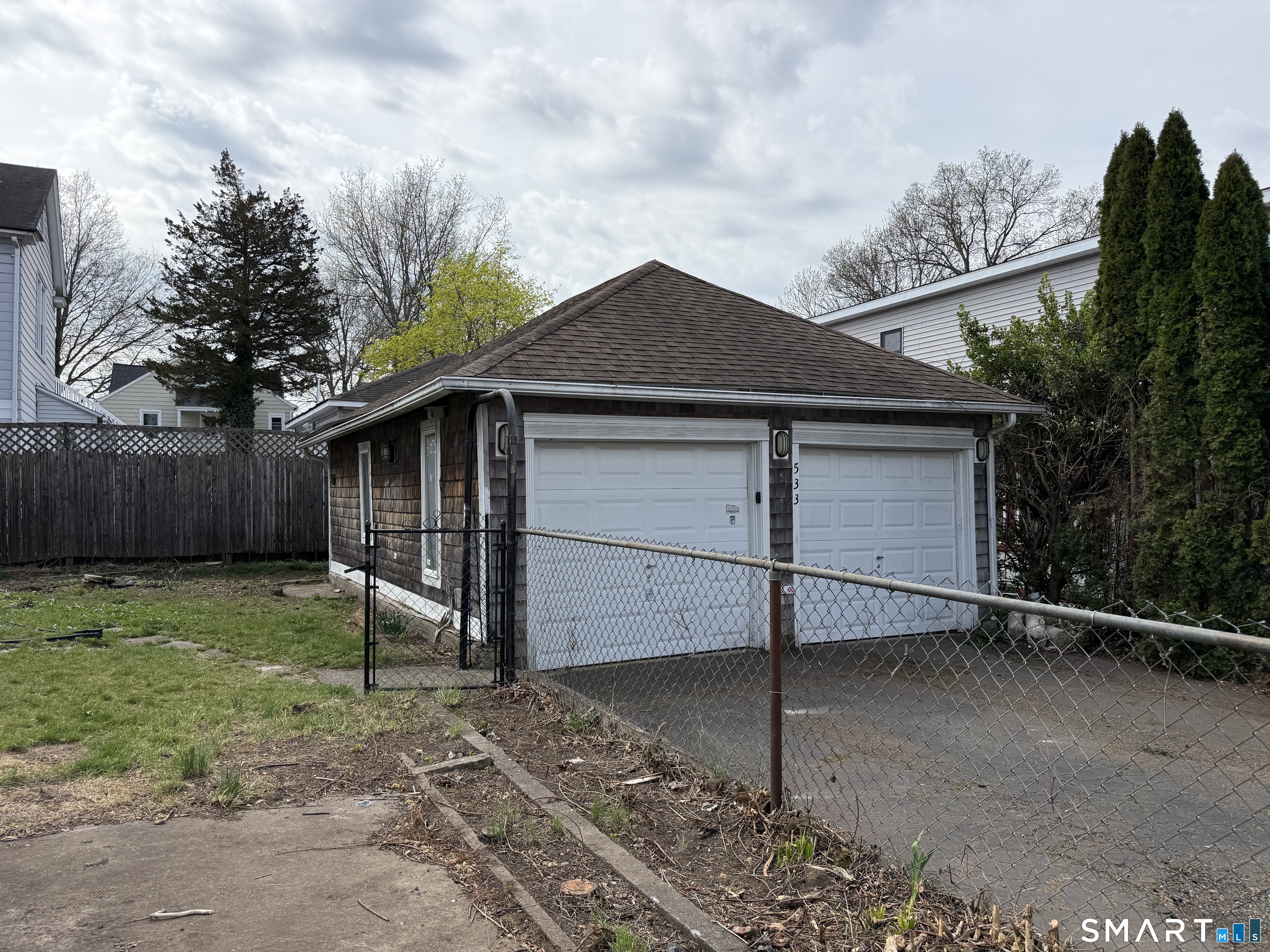 533 Wayne Street Bridgeport CT 06606
