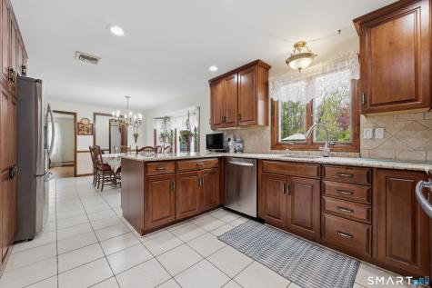 18 Doe Place Shelton CT 06484