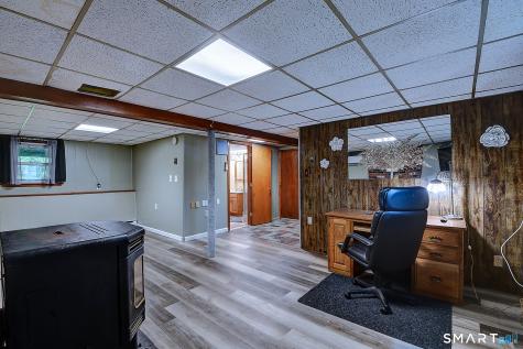 9 Green Drive Plymouth CT 06786