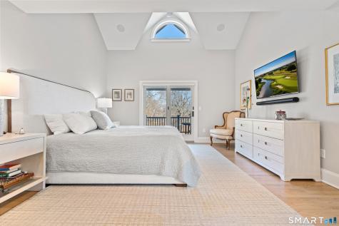 15 Linden Shores Branford CT 06405