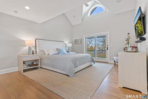 15 Linden Shores Branford CT 06405