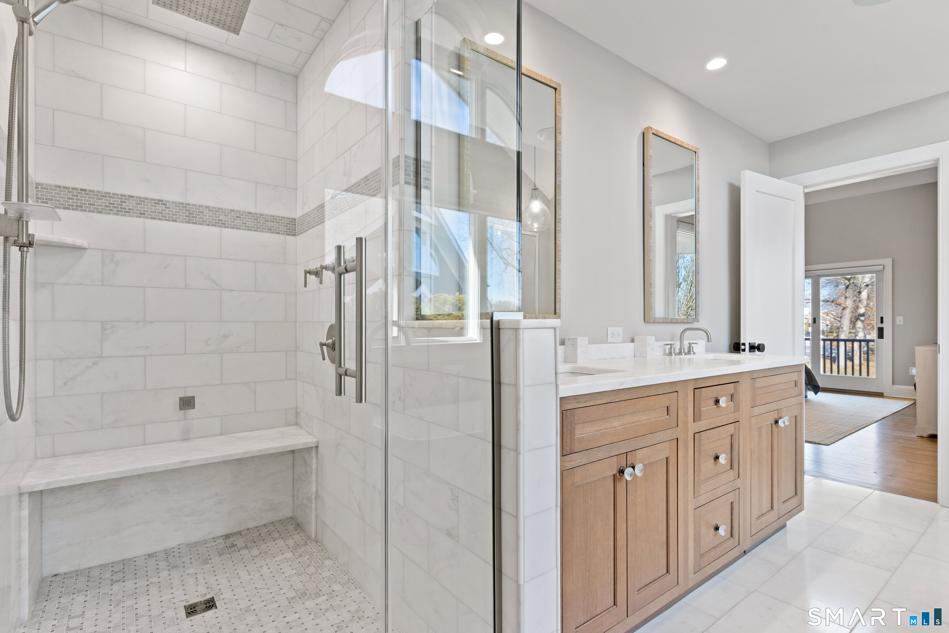 15 Linden Shores Branford CT 06405