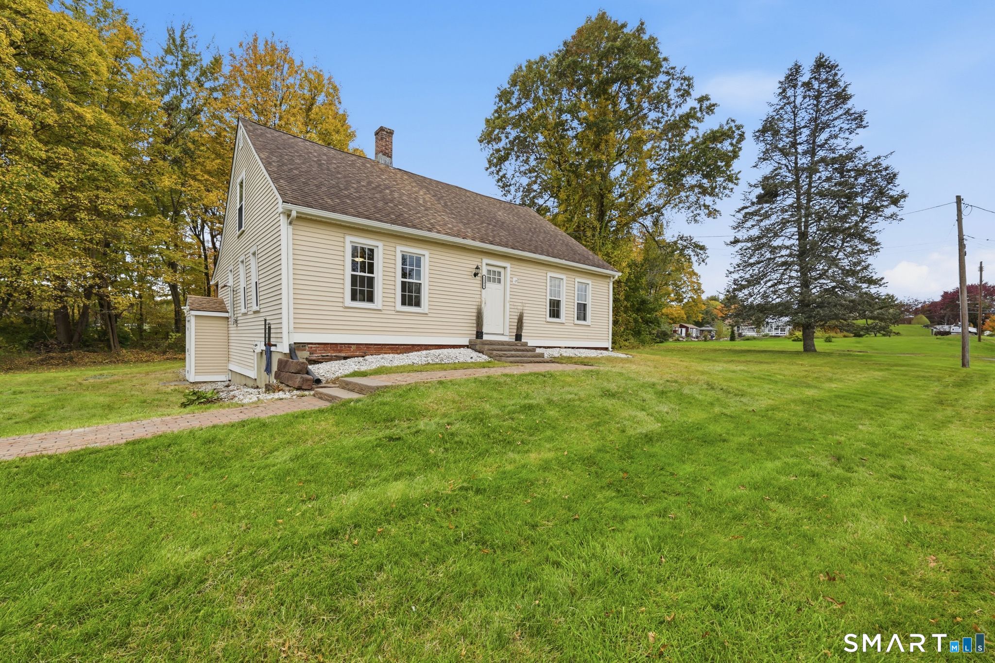 1293 River Boulevard Suffield CT 06078