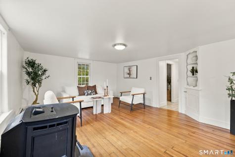 1293 River Boulevard Suffield CT 06078