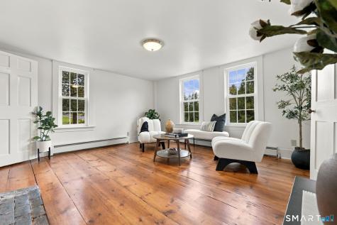 1293 River Boulevard Suffield CT 06078