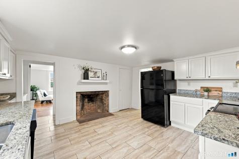 1293 River Boulevard Suffield CT 06078