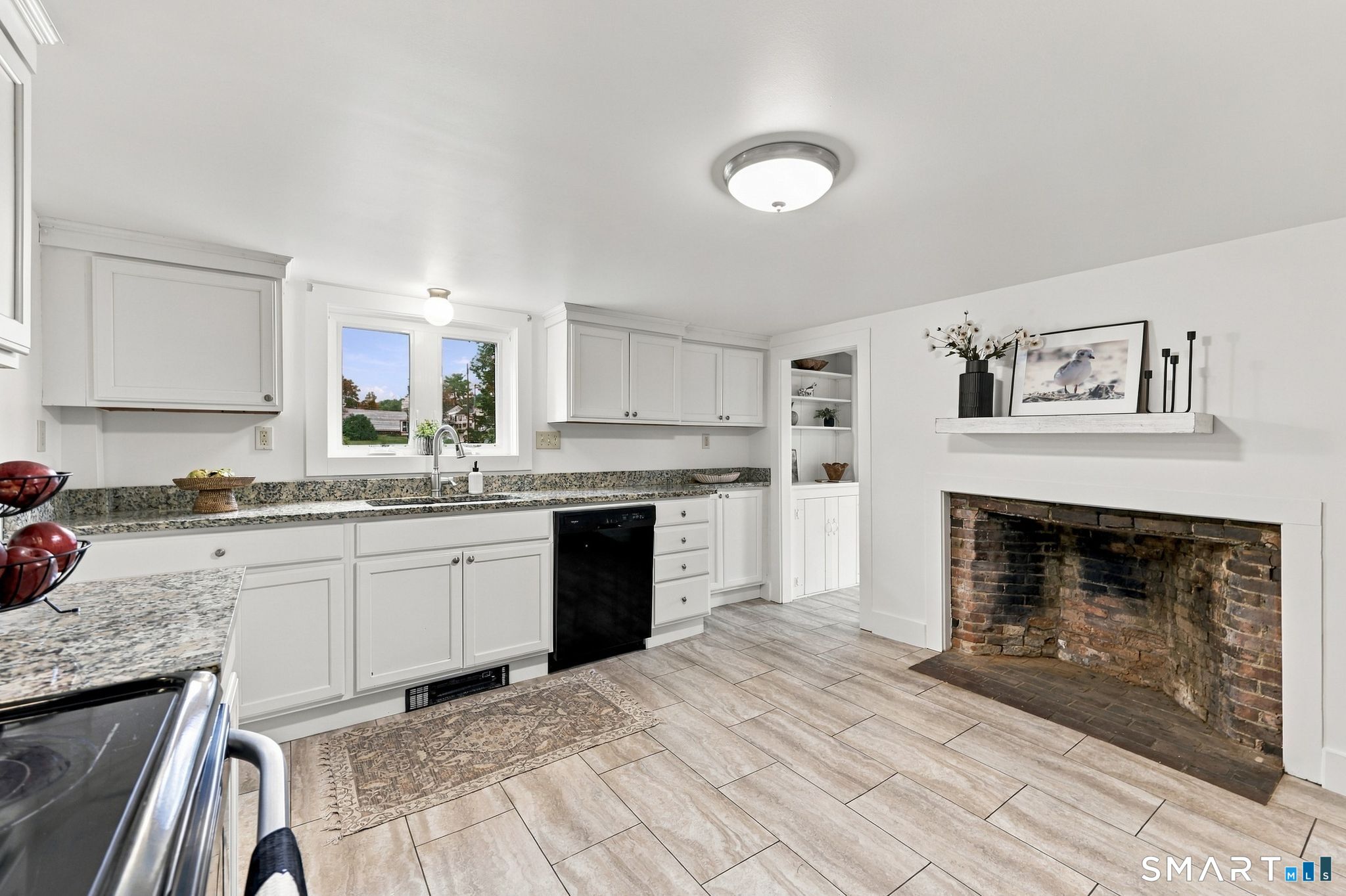 1293 River Boulevard Suffield CT 06078