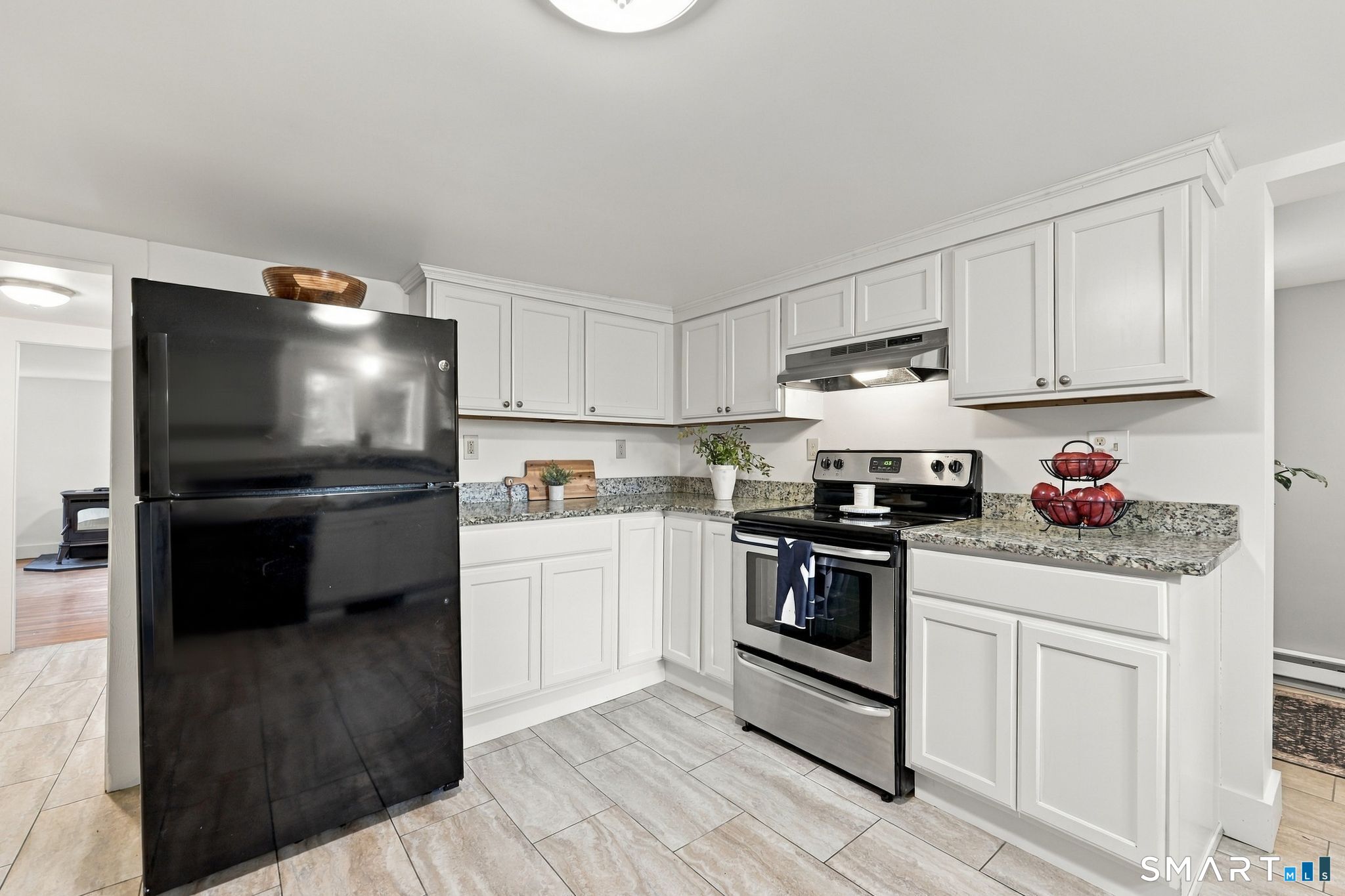 1293 River Boulevard Suffield CT 06078
