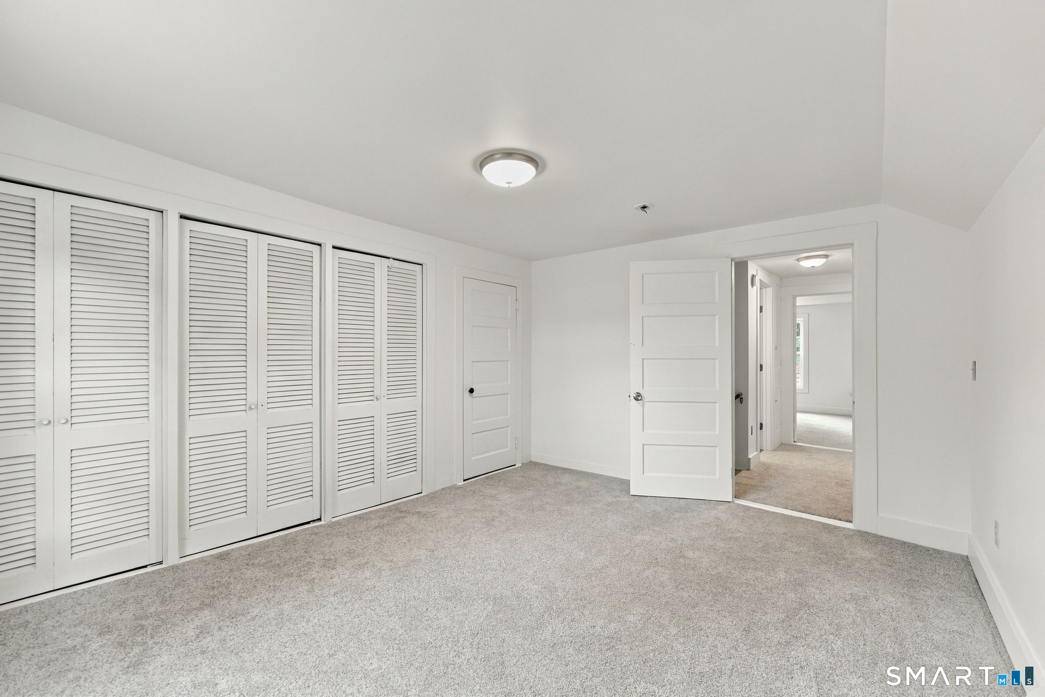 1293 River Boulevard Suffield CT 06078
