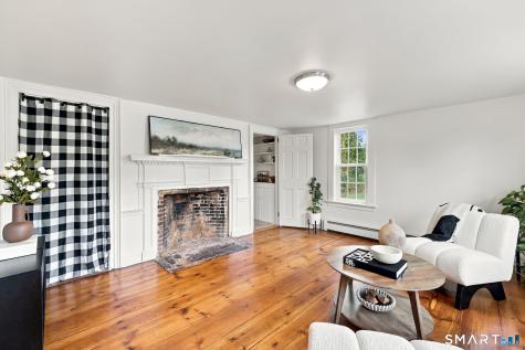 1293 River Boulevard Suffield CT 06078