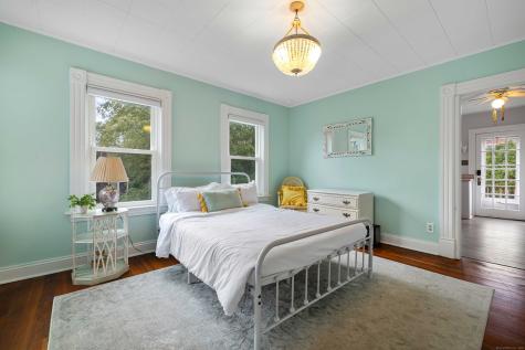 16 Prospect Hill Road Groton CT 06340