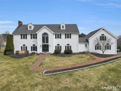 21 Hidden Pond Drive Watertown CT 06795