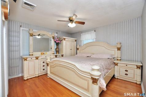234 South Elm Street Windsor Locks CT 06096