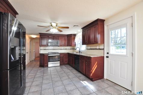 234 South Elm Street Windsor Locks CT 06096