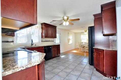 234 South Elm Street Windsor Locks CT 06096