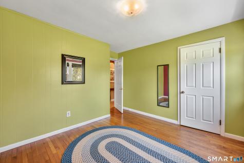 960 Peck Lane Cheshire CT 06410