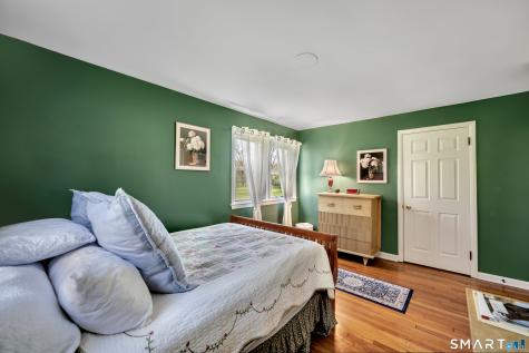 960 Peck Lane Cheshire CT 06410