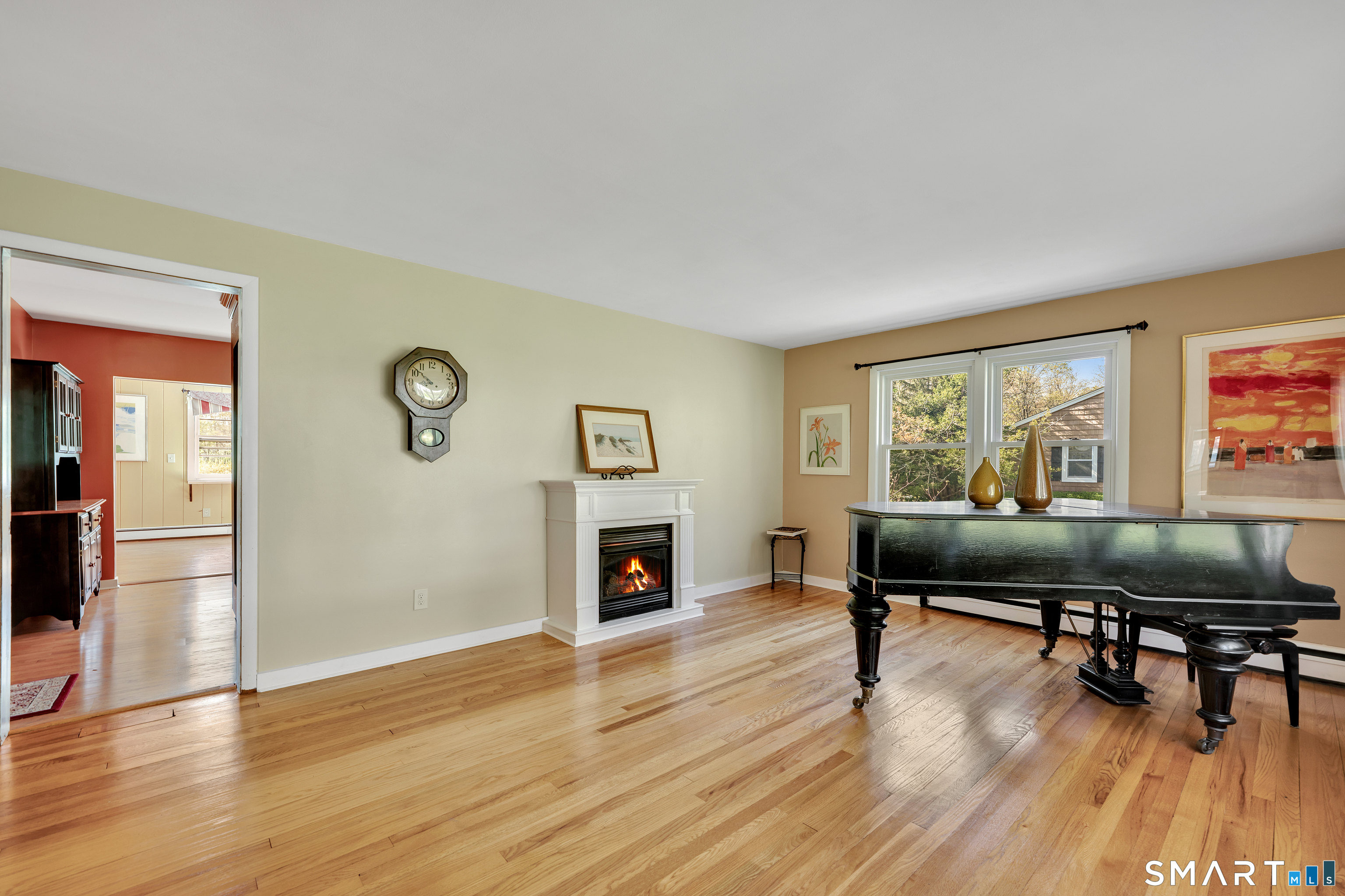 960 Peck Lane Cheshire CT 06410