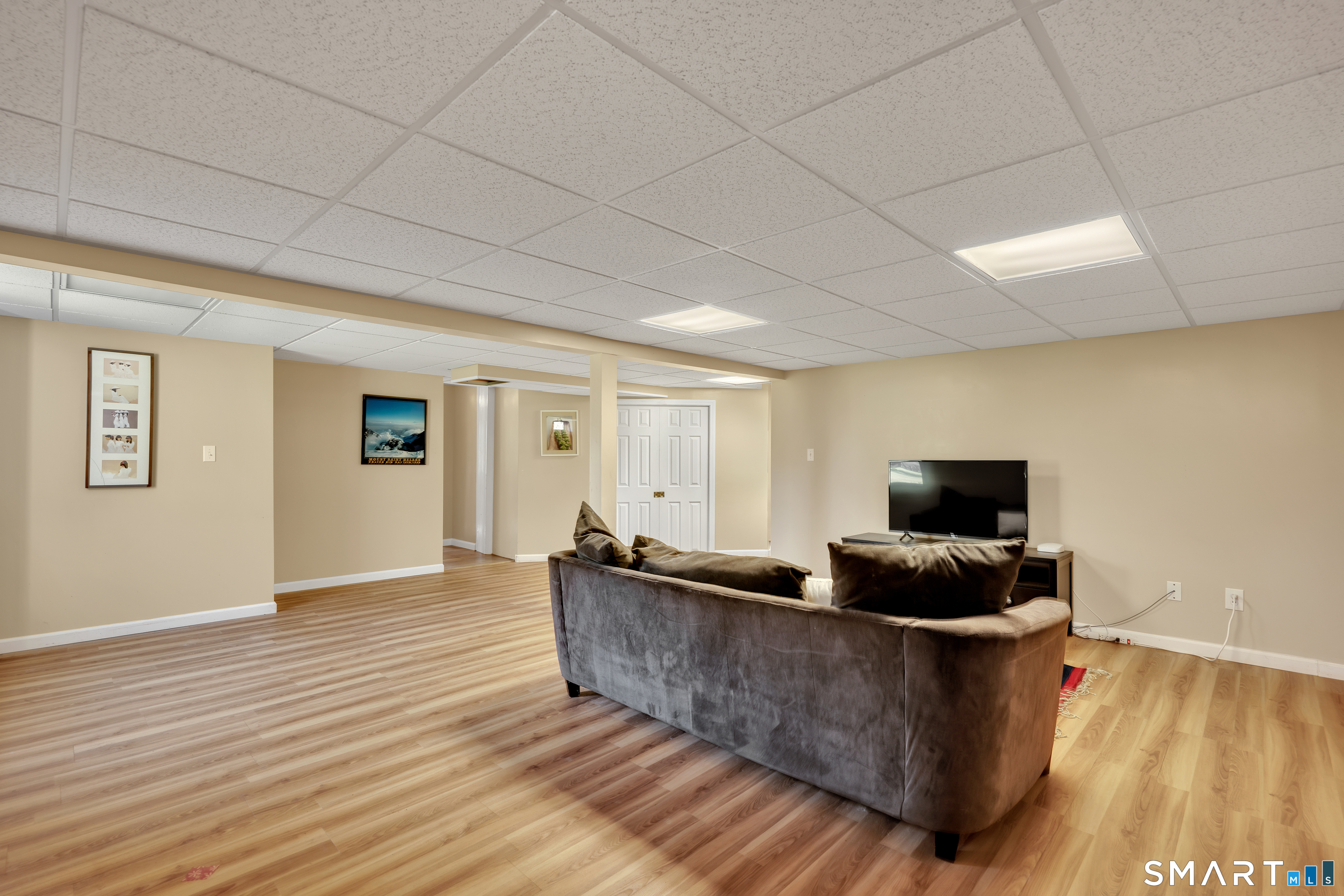 960 Peck Lane Cheshire CT 06410