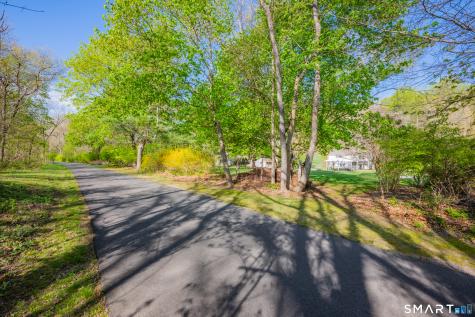 960 Peck Lane Cheshire CT 06410