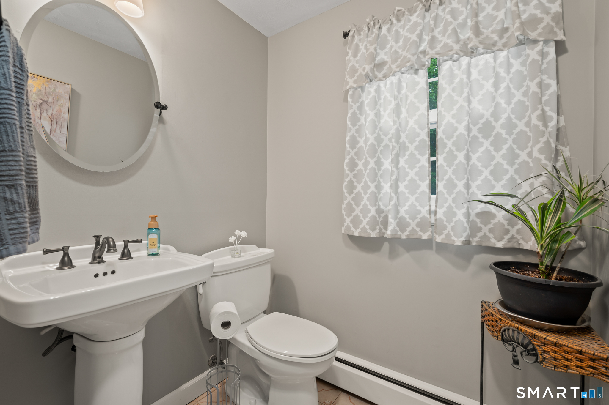 519 Brewster Road Bristol CT 06010