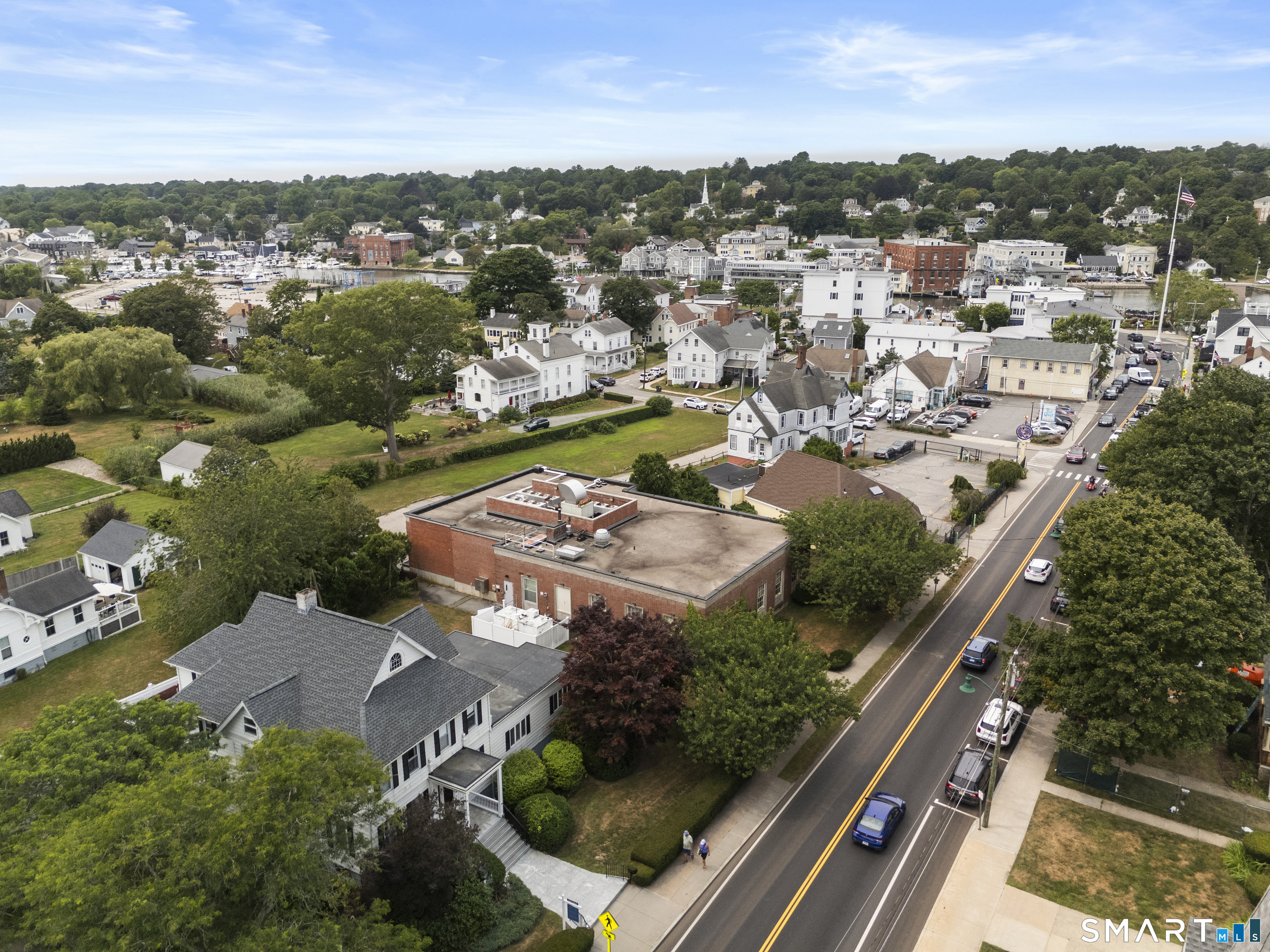 32 East Main Street Stonington CT 06355