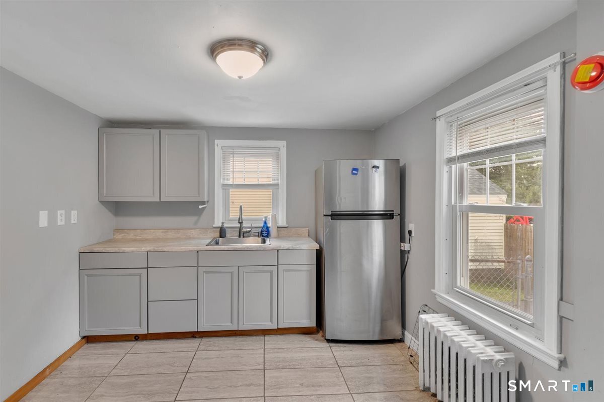 119 Ansonia Street Hartford CT 06106