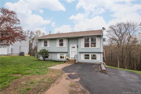 49 Carriage Drive Naugatuck CT 06770
