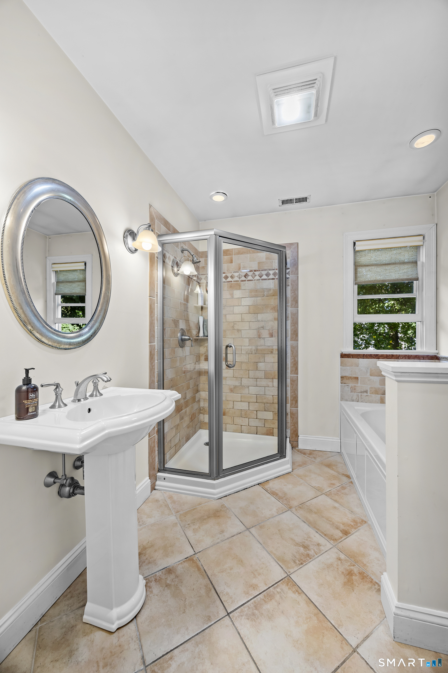 88 Middlebrook Drive Fairfield CT 06824