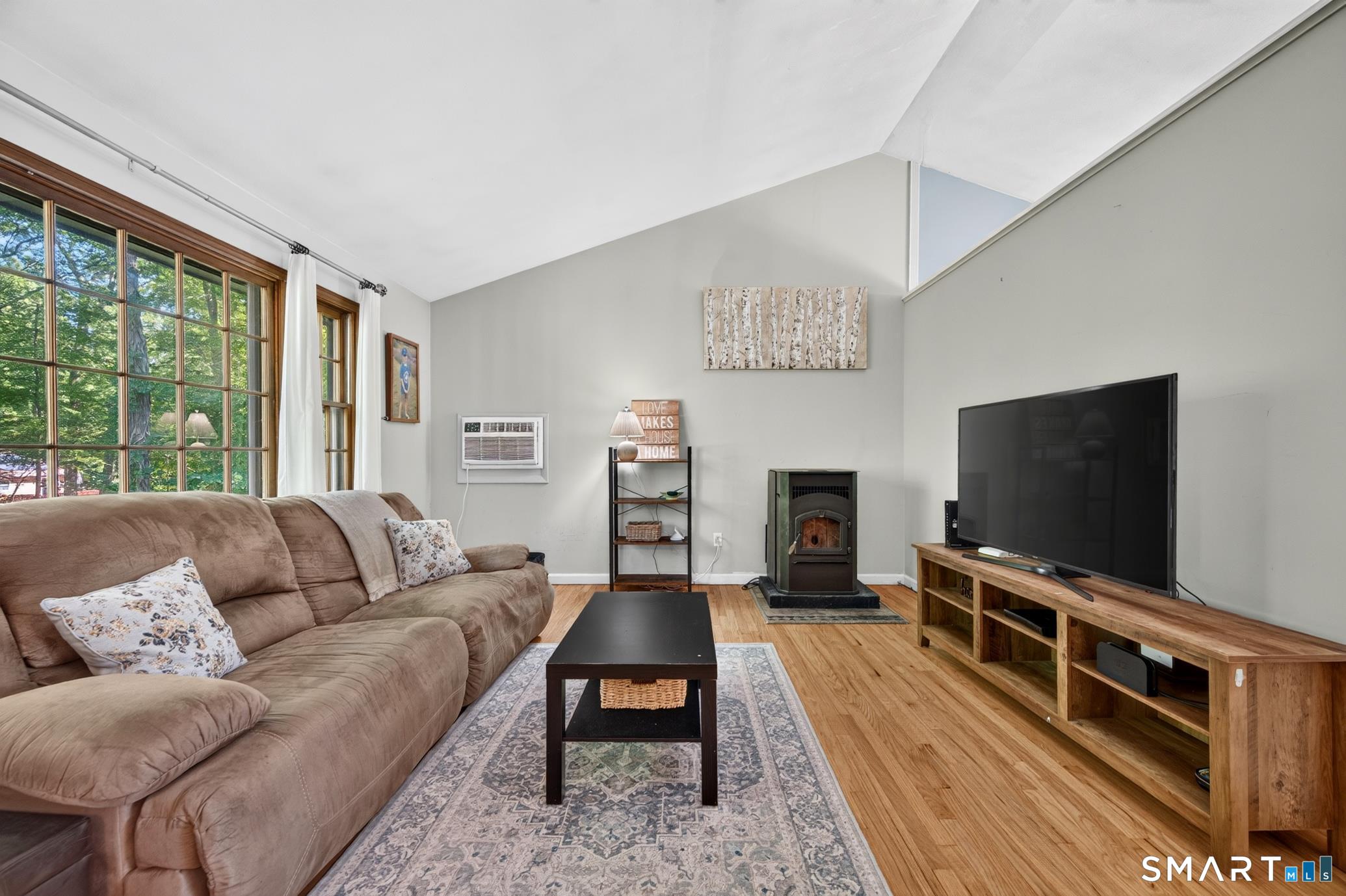 103 Dean Road East Lyme CT 06333