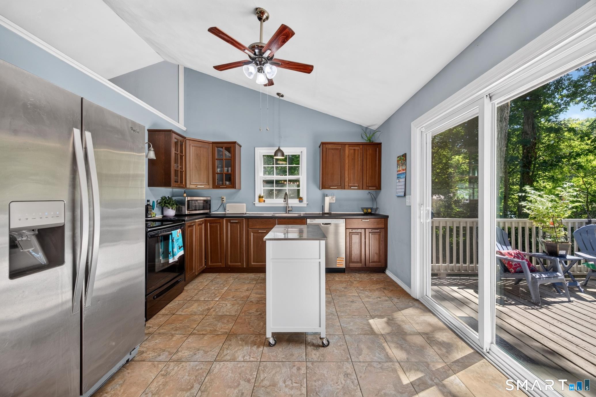 103 Dean Road East Lyme CT 06333