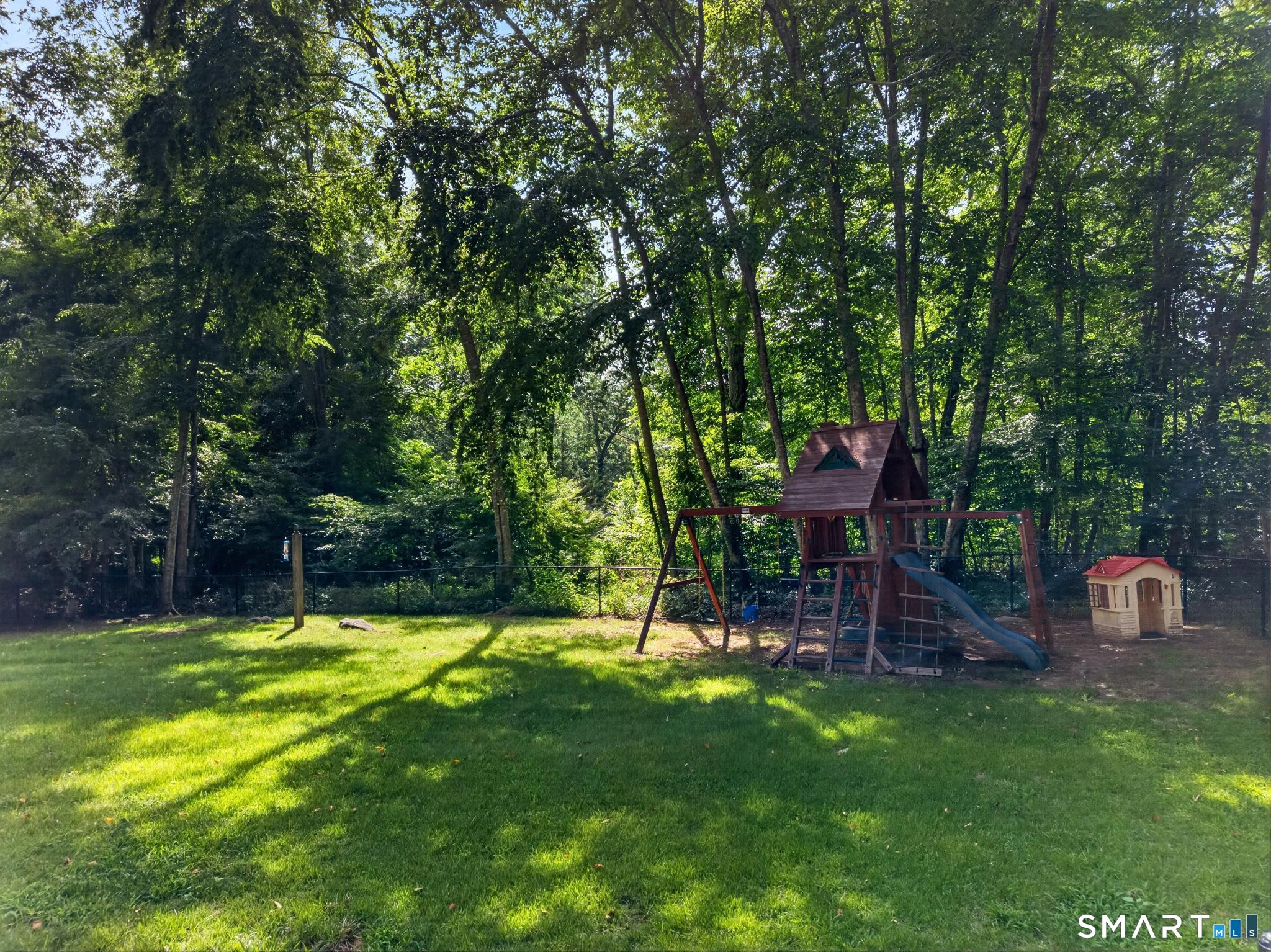 103 Dean Road East Lyme CT 06333