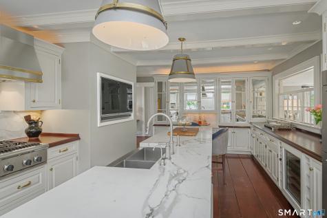 65 Ridgefield Road Wilton CT 06897