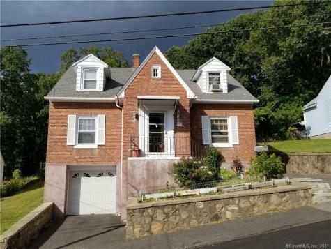 215 Wall Street Waterbury CT 06704