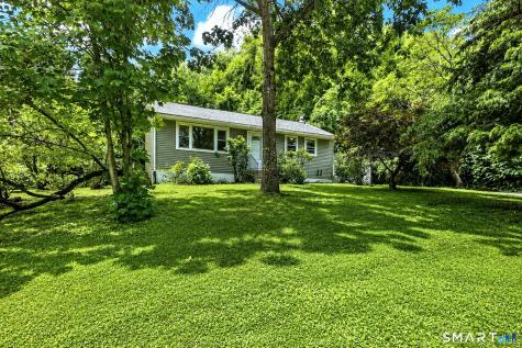 49 Brookdale Road Seymour CT 06483
