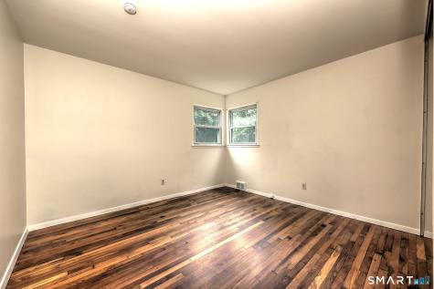 49 Brookdale Road Seymour CT 06483